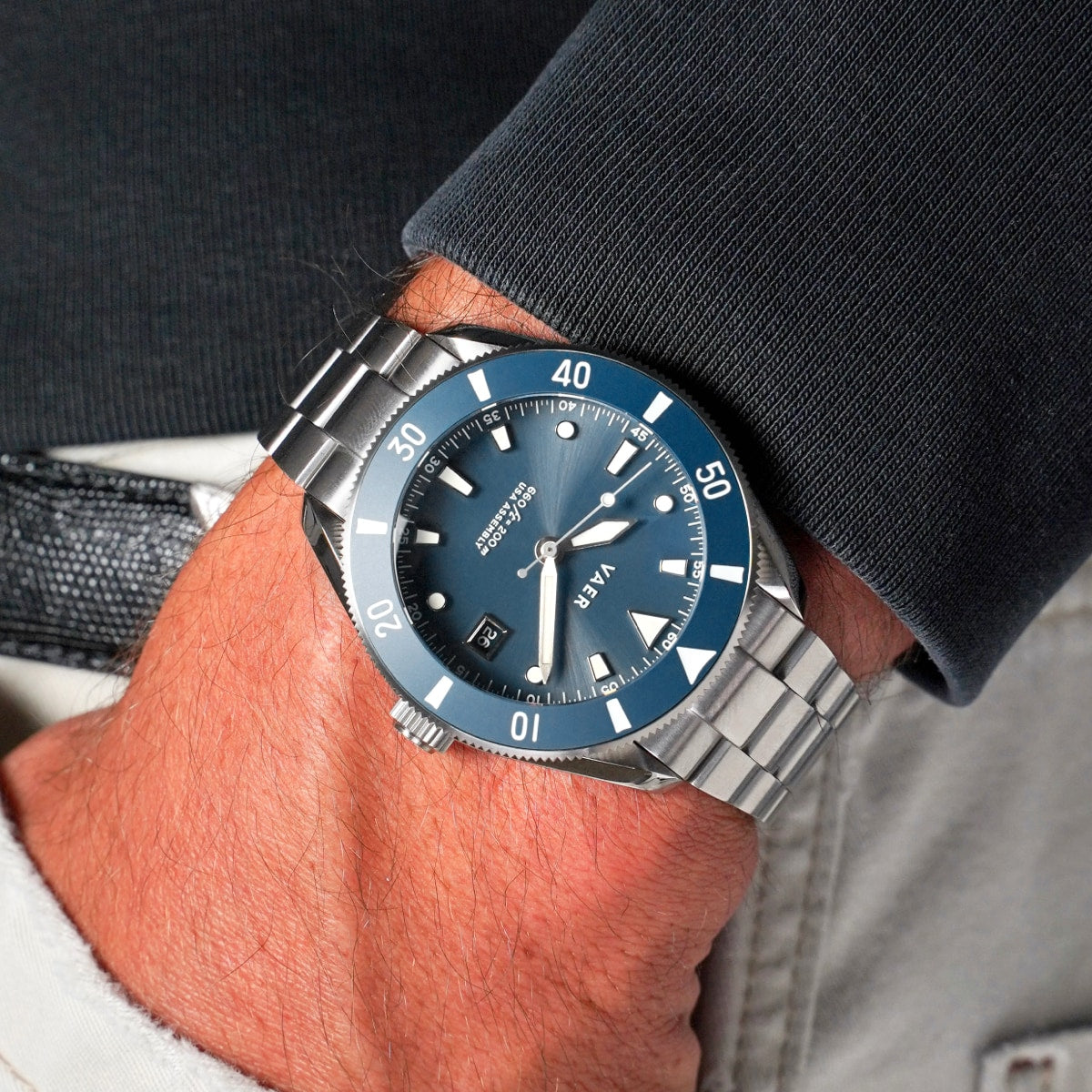 D4 Meridian Navy Matte Solar - 42mm USA