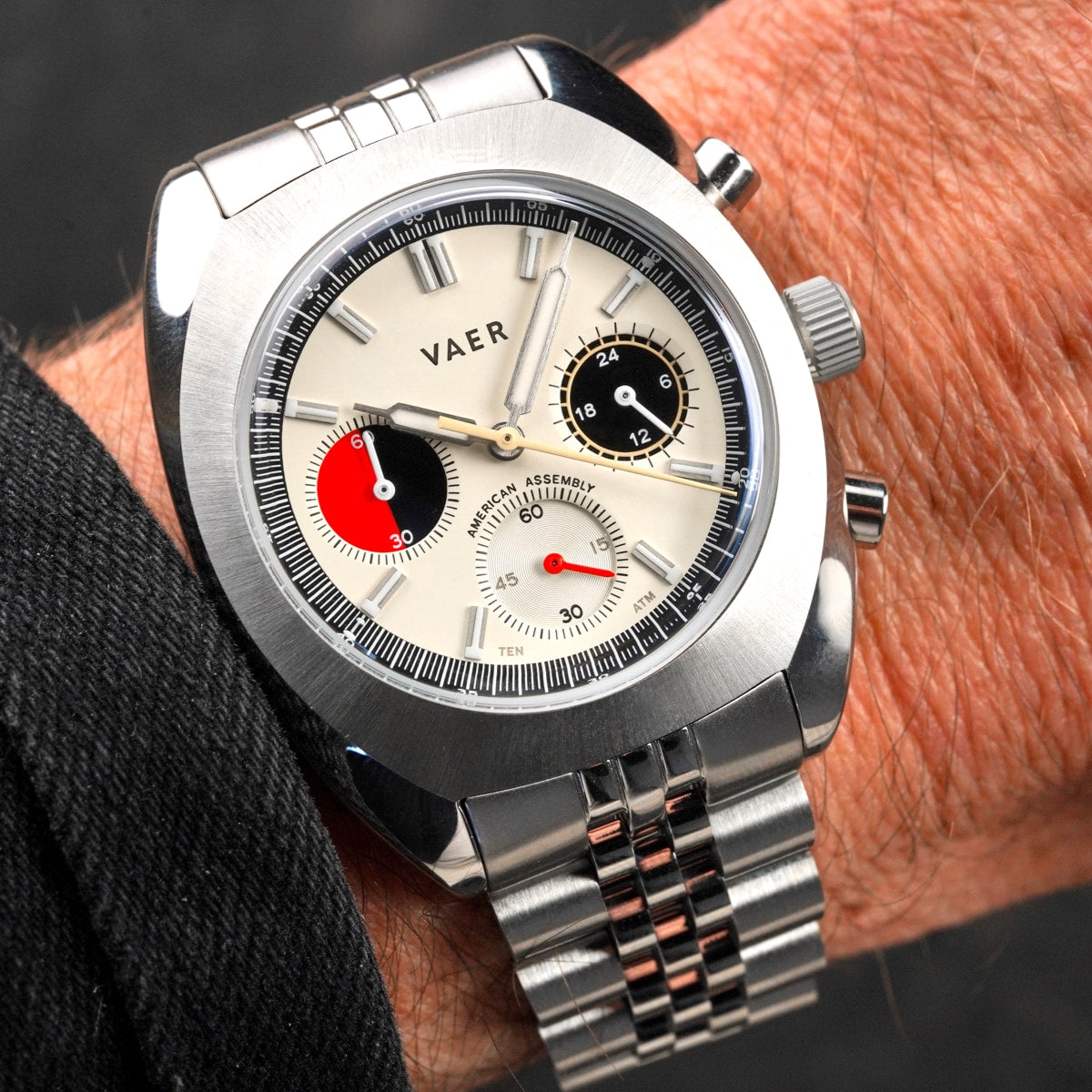 R1 Racing Chronograph Cream - 38mm USA