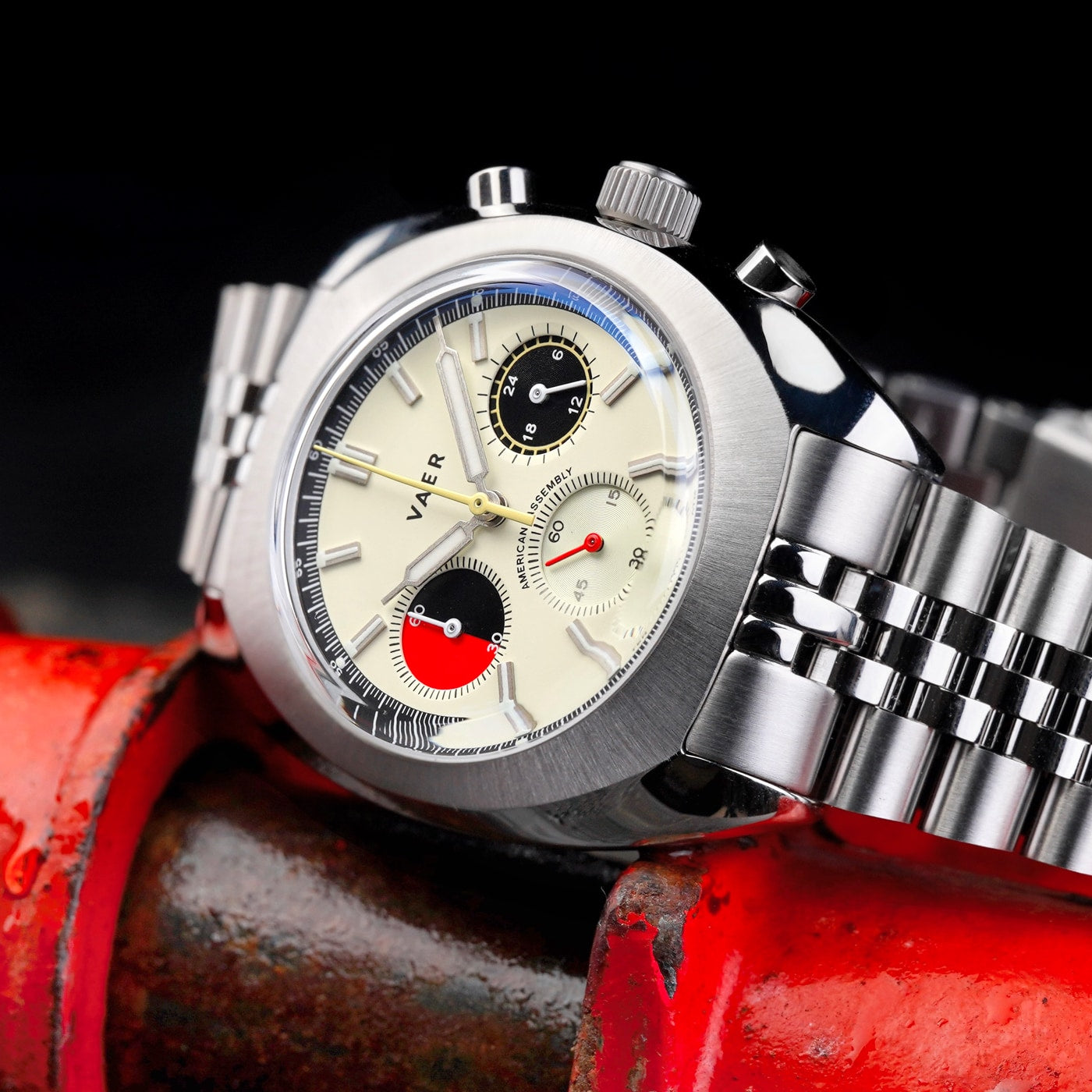 R1 Racing Chronograph Cream - 38mm USA
