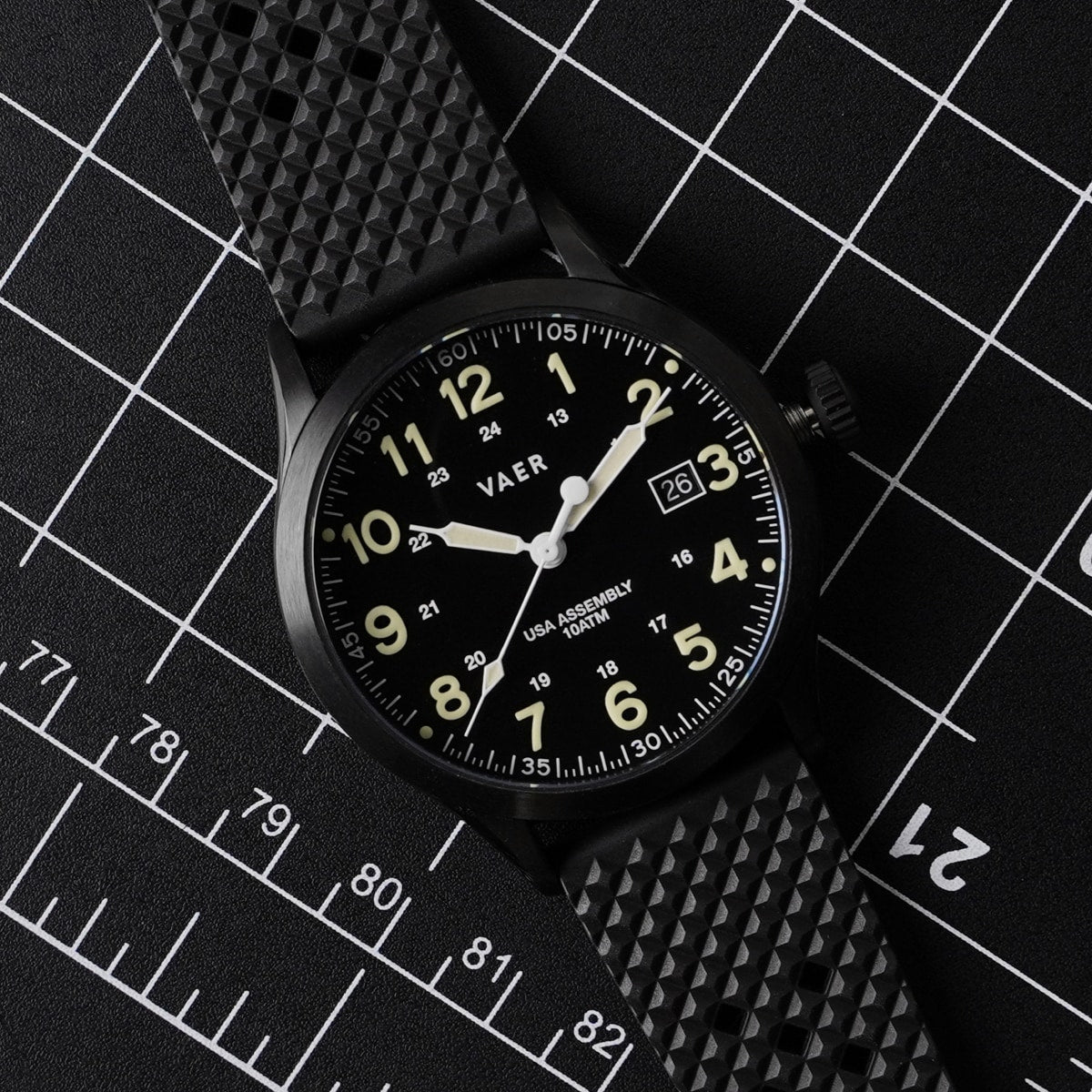 Black FKM Waffle Strap