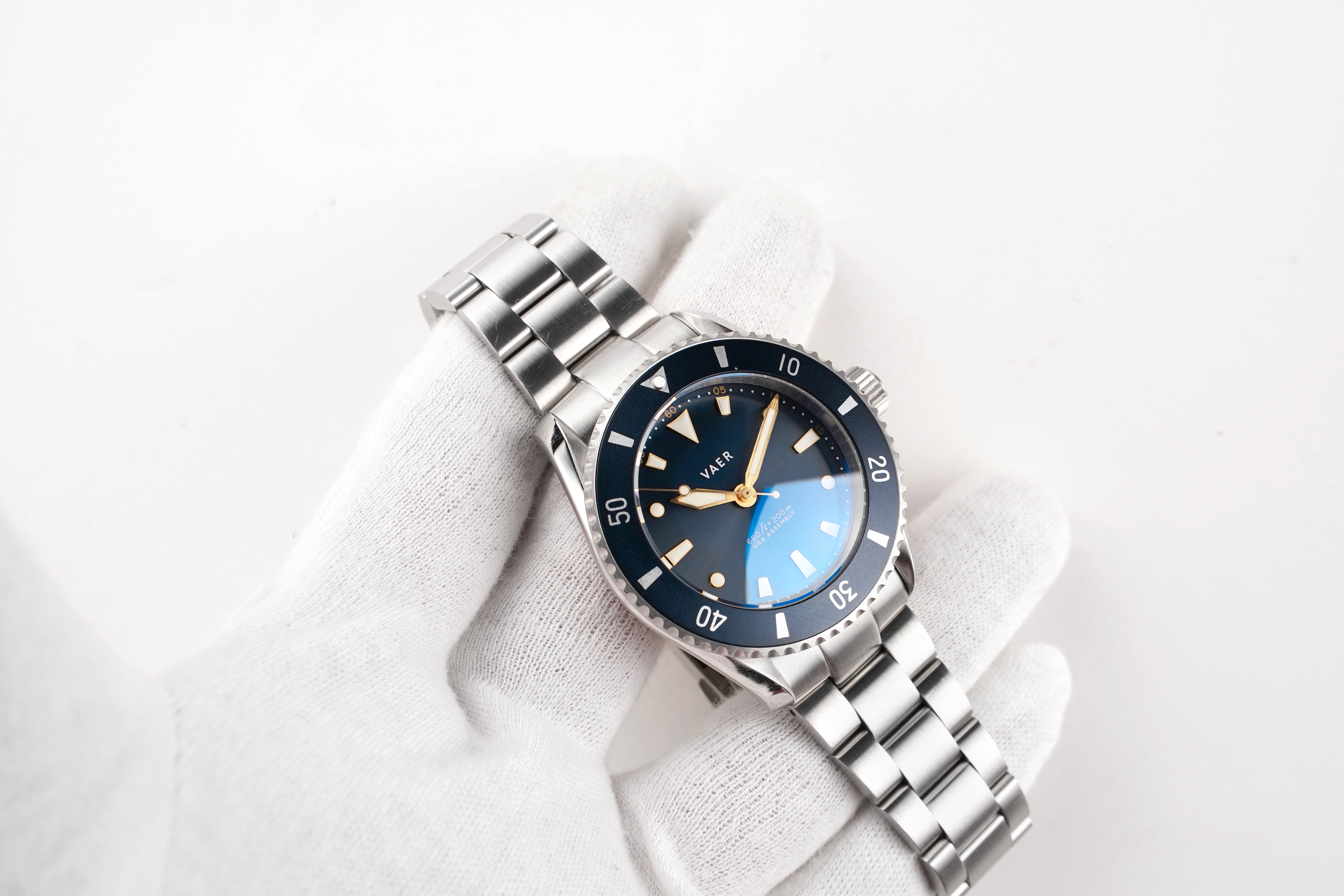 What is the bezel in a watch?
