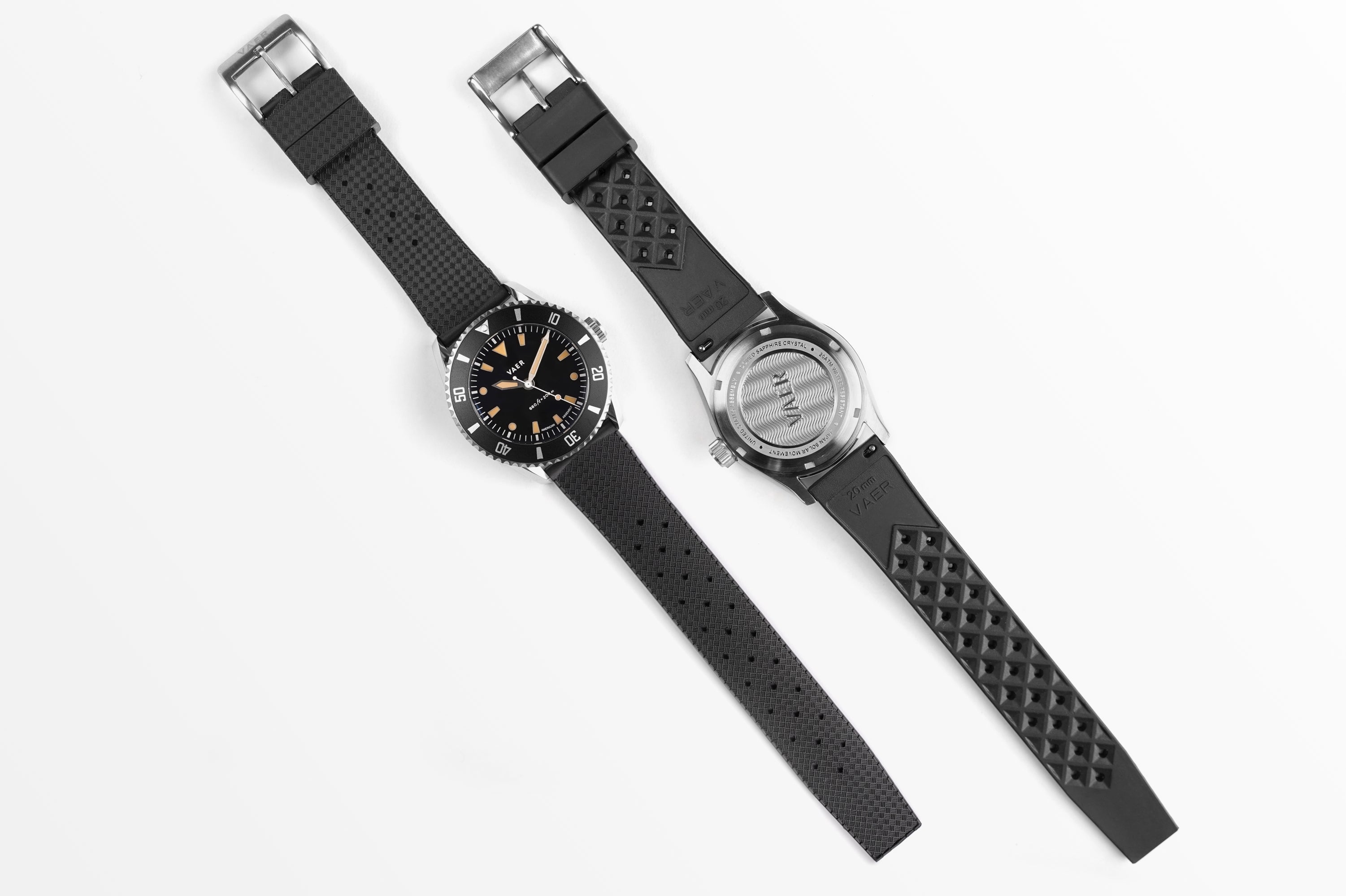 How do I change Vaer's quick release watch straps?