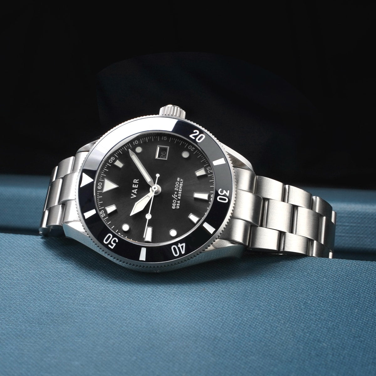 D4 Meridian Black Solar - 42mm USA